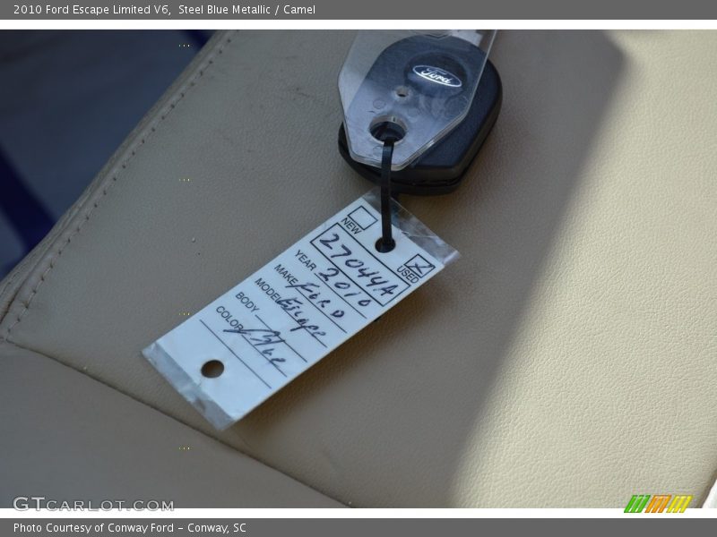 Steel Blue Metallic / Camel 2010 Ford Escape Limited V6