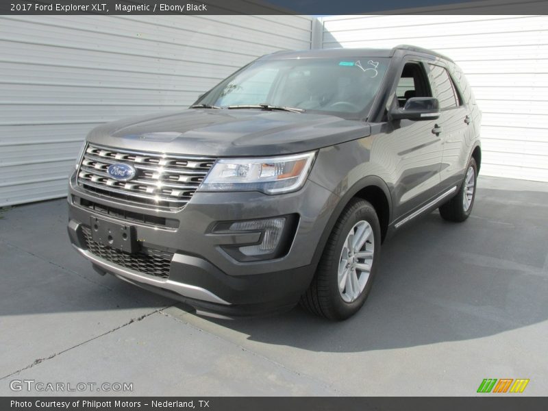 Magnetic / Ebony Black 2017 Ford Explorer XLT