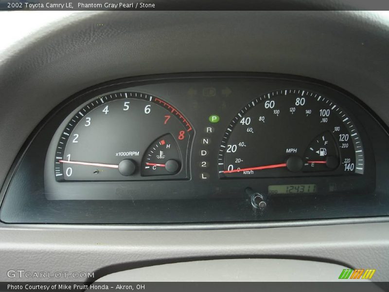 Phantom Gray Pearl / Stone 2002 Toyota Camry LE