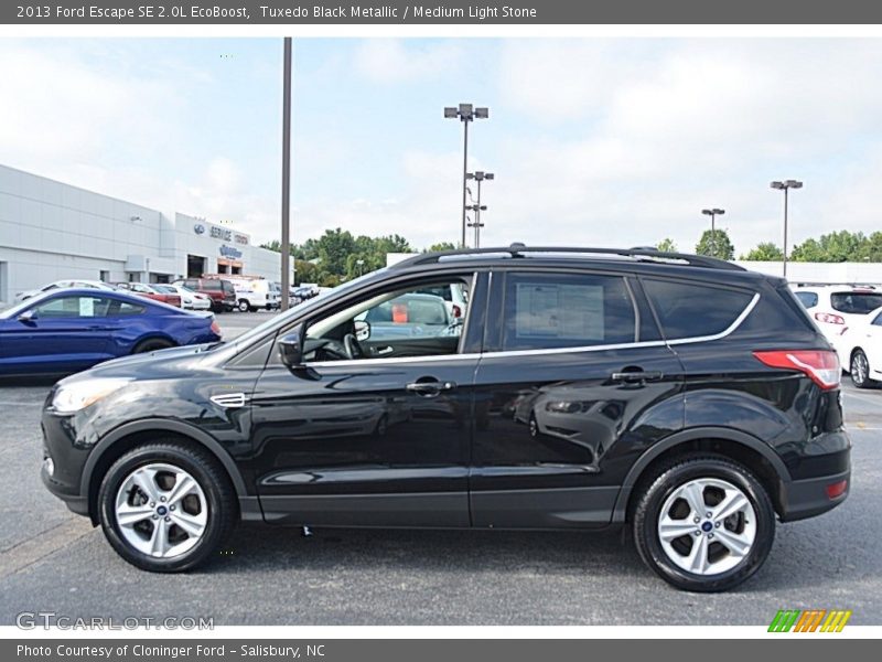 Tuxedo Black Metallic / Medium Light Stone 2013 Ford Escape SE 2.0L EcoBoost