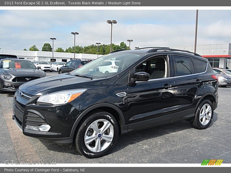 Tuxedo Black Metallic / Medium Light Stone 2013 Ford Escape SE 2.0L EcoBoost