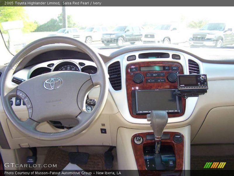 Salsa Red Pearl / Ivory 2005 Toyota Highlander Limited