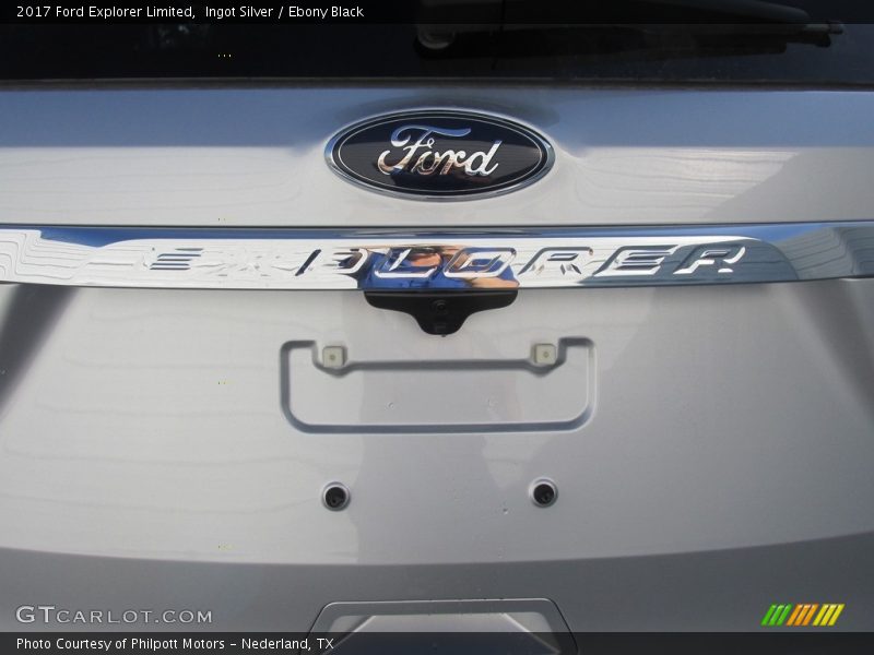 Ingot Silver / Ebony Black 2017 Ford Explorer Limited