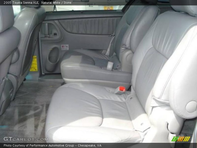 Natural White / Stone 2005 Toyota Sienna XLE