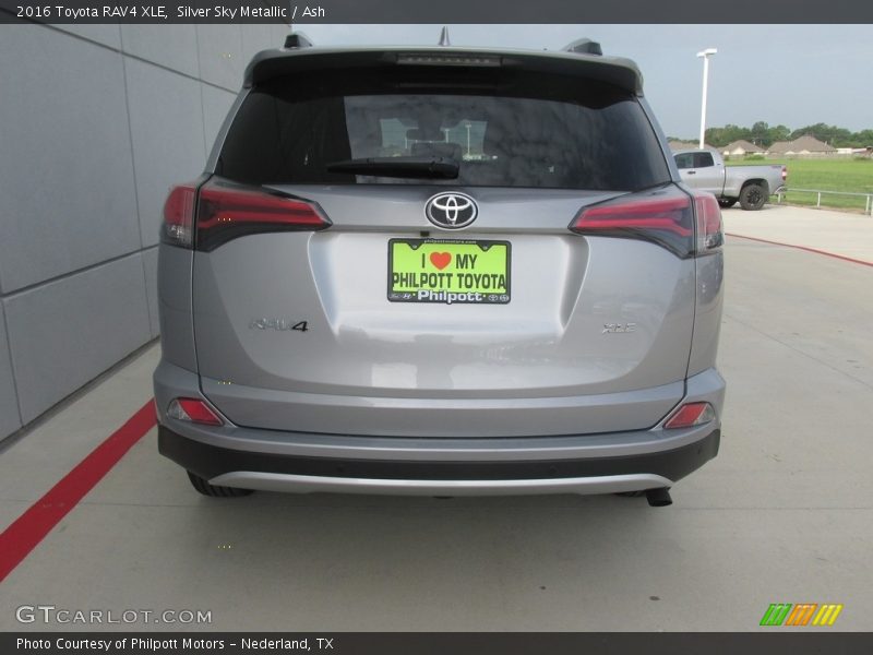 Silver Sky Metallic / Ash 2016 Toyota RAV4 XLE