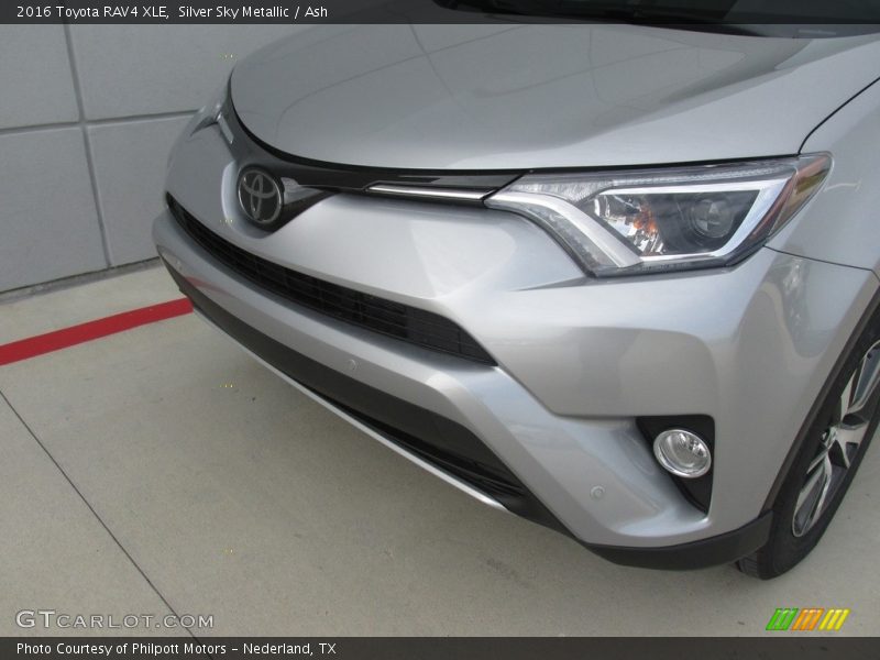 Silver Sky Metallic / Ash 2016 Toyota RAV4 XLE