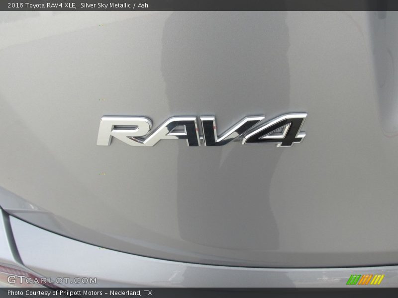 Silver Sky Metallic / Ash 2016 Toyota RAV4 XLE