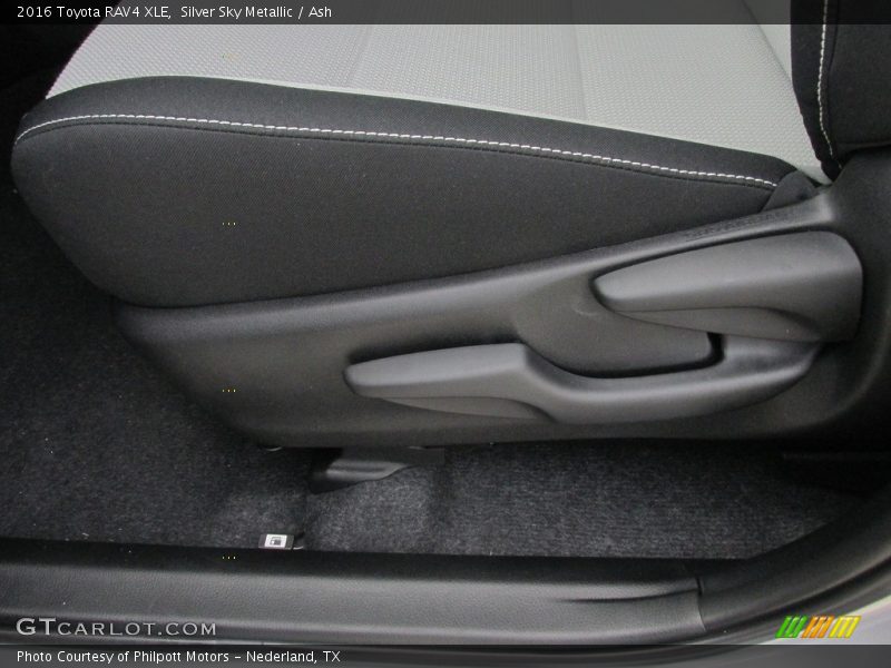 Silver Sky Metallic / Ash 2016 Toyota RAV4 XLE