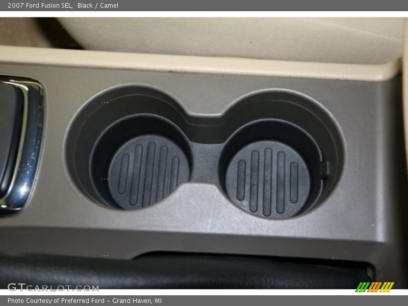 Black / Camel 2007 Ford Fusion SEL