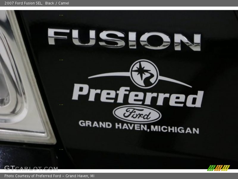 Black / Camel 2007 Ford Fusion SEL