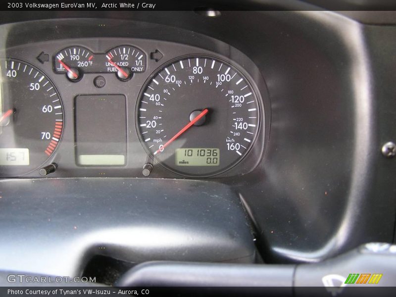 Arctic White / Gray 2003 Volkswagen EuroVan MV
