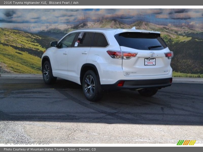 Blizzard Pearl / Ash 2016 Toyota Highlander XLE