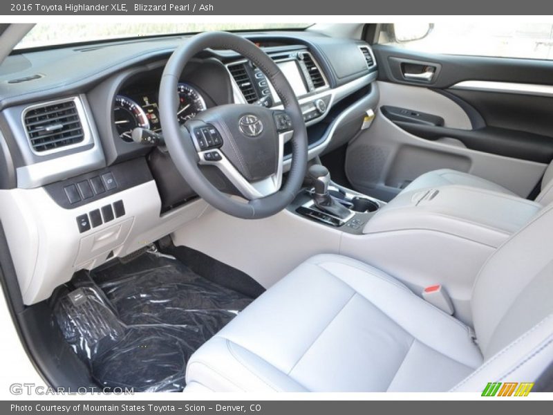 Blizzard Pearl / Ash 2016 Toyota Highlander XLE