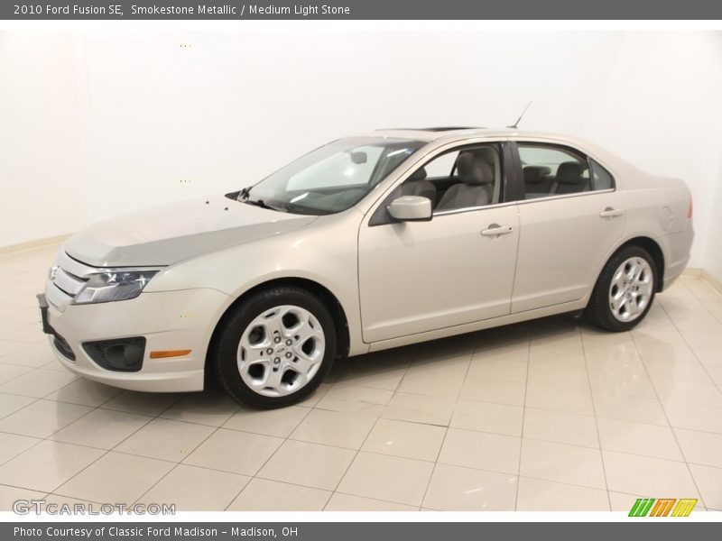 Smokestone Metallic / Medium Light Stone 2010 Ford Fusion SE