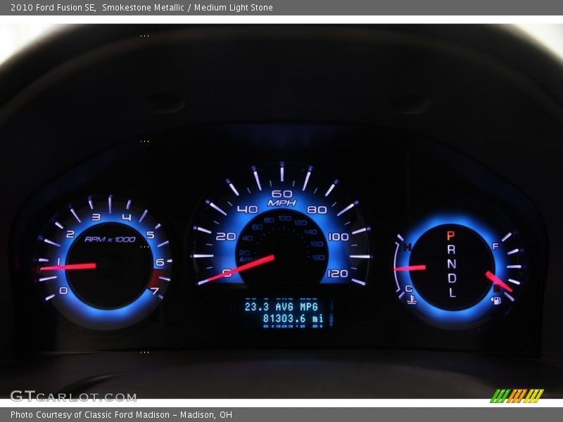 Smokestone Metallic / Medium Light Stone 2010 Ford Fusion SE