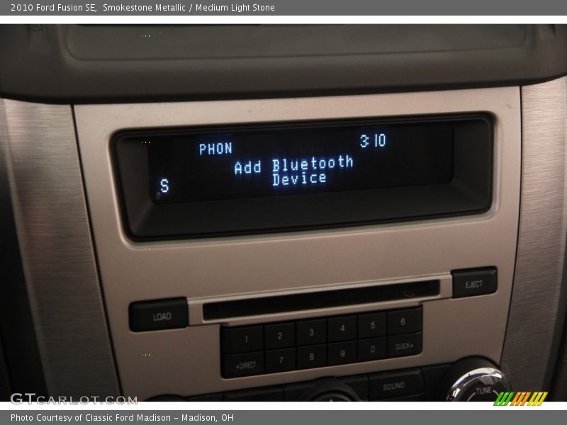 Smokestone Metallic / Medium Light Stone 2010 Ford Fusion SE