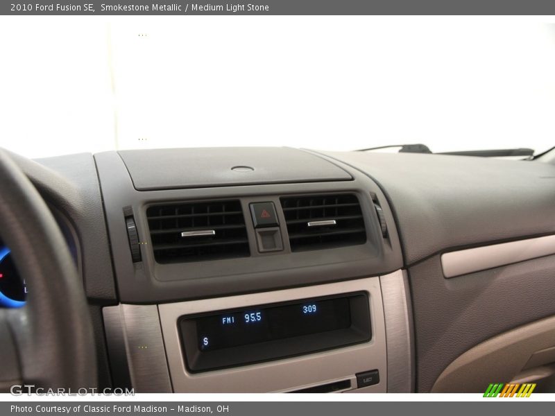 Smokestone Metallic / Medium Light Stone 2010 Ford Fusion SE