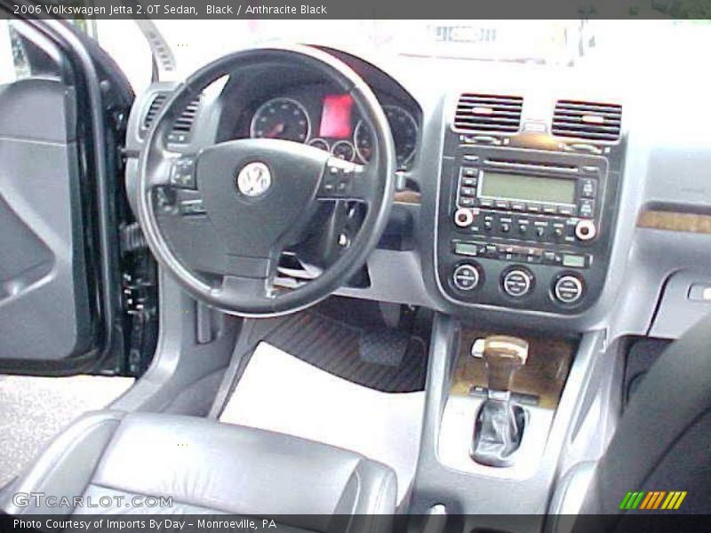 Black / Anthracite Black 2006 Volkswagen Jetta 2.0T Sedan