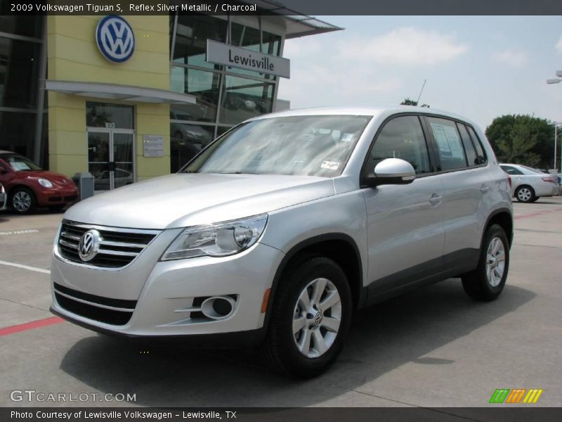 Reflex Silver Metallic / Charcoal 2009 Volkswagen Tiguan S