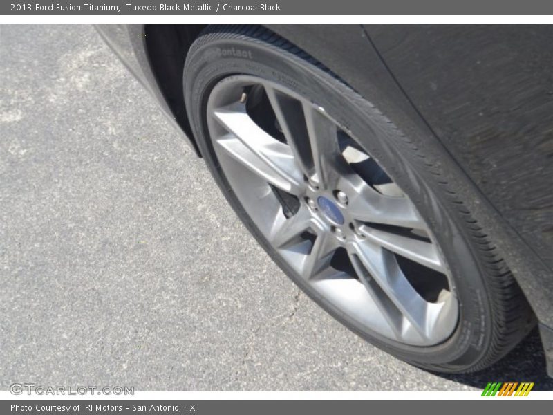 Tuxedo Black Metallic / Charcoal Black 2013 Ford Fusion Titanium
