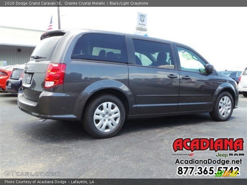 Granite Crystal Metallic / Black/Light Graystone 2016 Dodge Grand Caravan SE