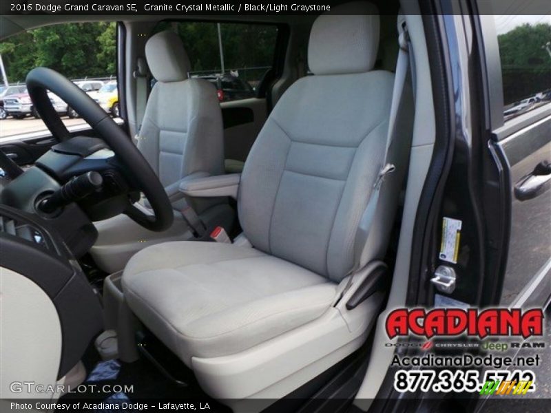 Granite Crystal Metallic / Black/Light Graystone 2016 Dodge Grand Caravan SE