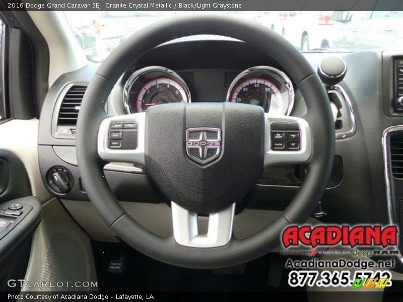 Granite Crystal Metallic / Black/Light Graystone 2016 Dodge Grand Caravan SE