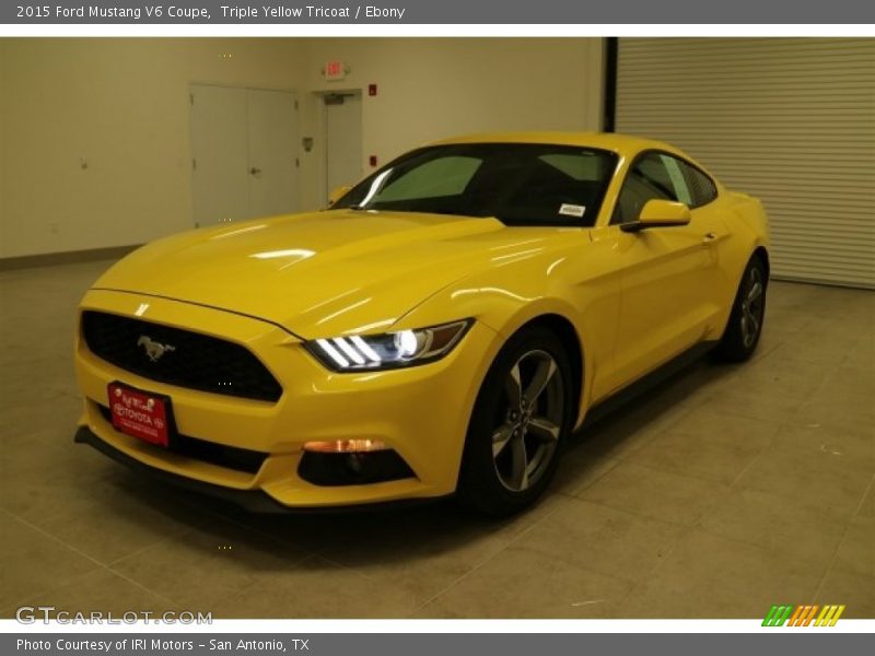 Triple Yellow Tricoat / Ebony 2015 Ford Mustang V6 Coupe