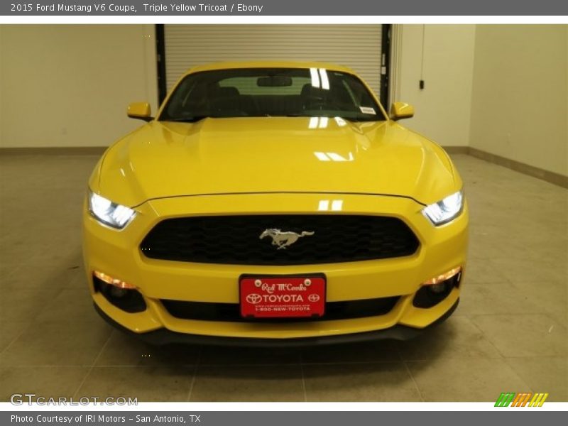Triple Yellow Tricoat / Ebony 2015 Ford Mustang V6 Coupe