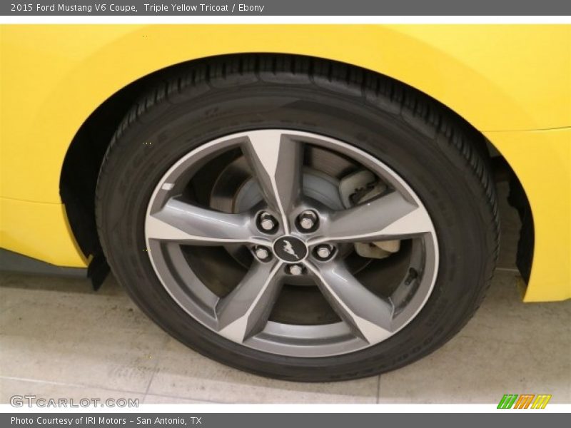 Triple Yellow Tricoat / Ebony 2015 Ford Mustang V6 Coupe