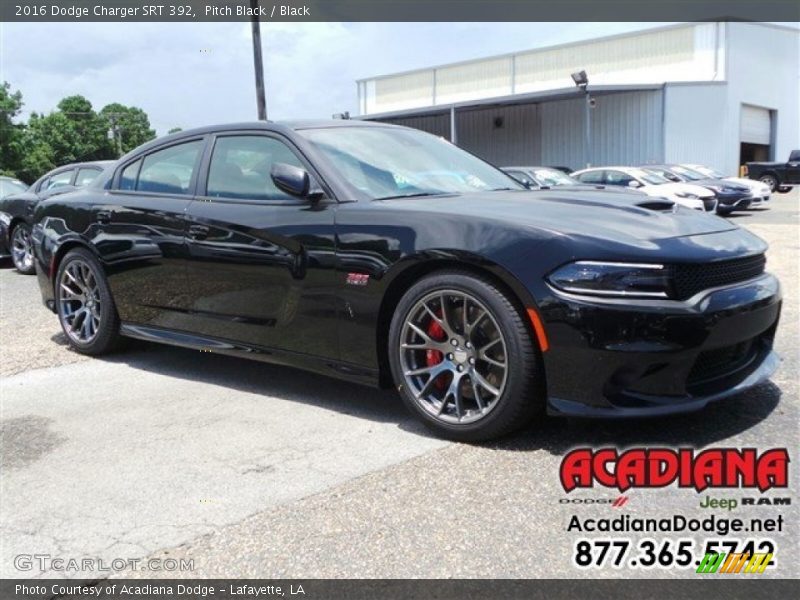 Pitch Black / Black 2016 Dodge Charger SRT 392