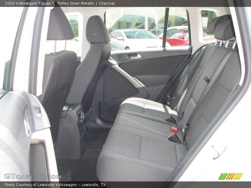 Reflex Silver Metallic / Charcoal 2009 Volkswagen Tiguan S