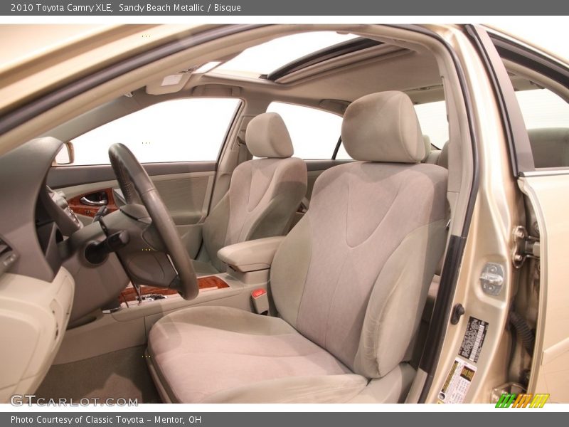 Sandy Beach Metallic / Bisque 2010 Toyota Camry XLE