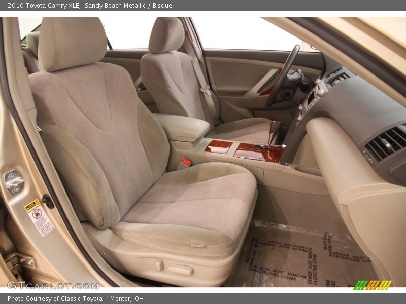 Sandy Beach Metallic / Bisque 2010 Toyota Camry XLE