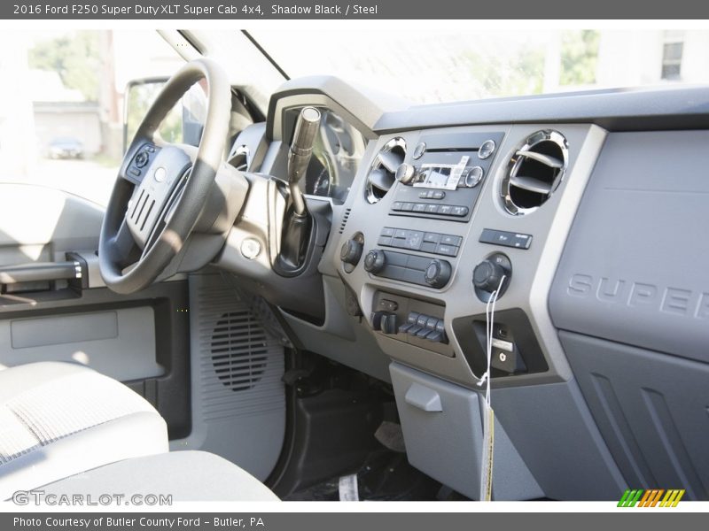 Shadow Black / Steel 2016 Ford F250 Super Duty XLT Super Cab 4x4