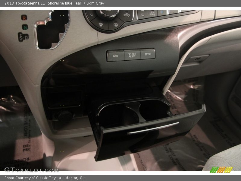 Shoreline Blue Pearl / Light Gray 2013 Toyota Sienna LE