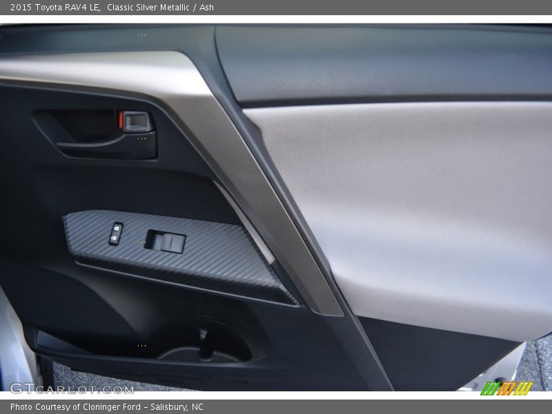 Classic Silver Metallic / Ash 2015 Toyota RAV4 LE