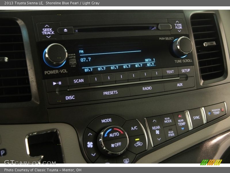 Shoreline Blue Pearl / Light Gray 2013 Toyota Sienna LE