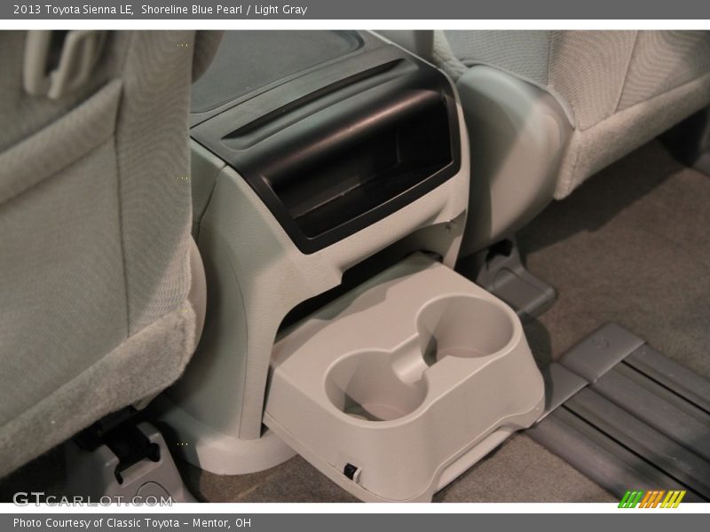 Shoreline Blue Pearl / Light Gray 2013 Toyota Sienna LE