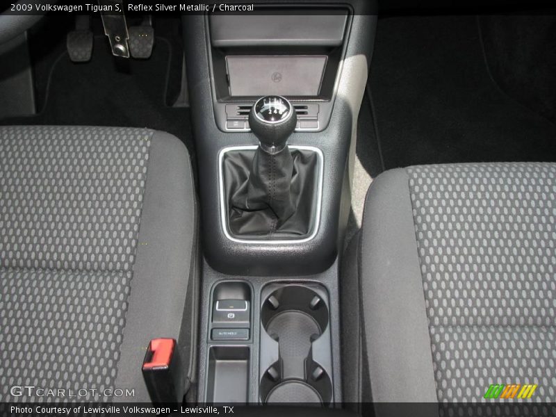 Reflex Silver Metallic / Charcoal 2009 Volkswagen Tiguan S