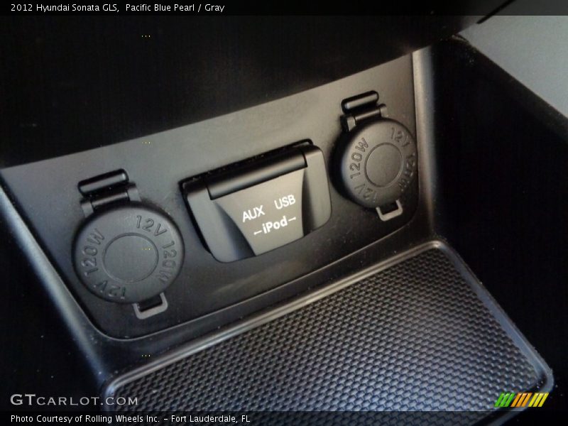 Pacific Blue Pearl / Gray 2012 Hyundai Sonata GLS