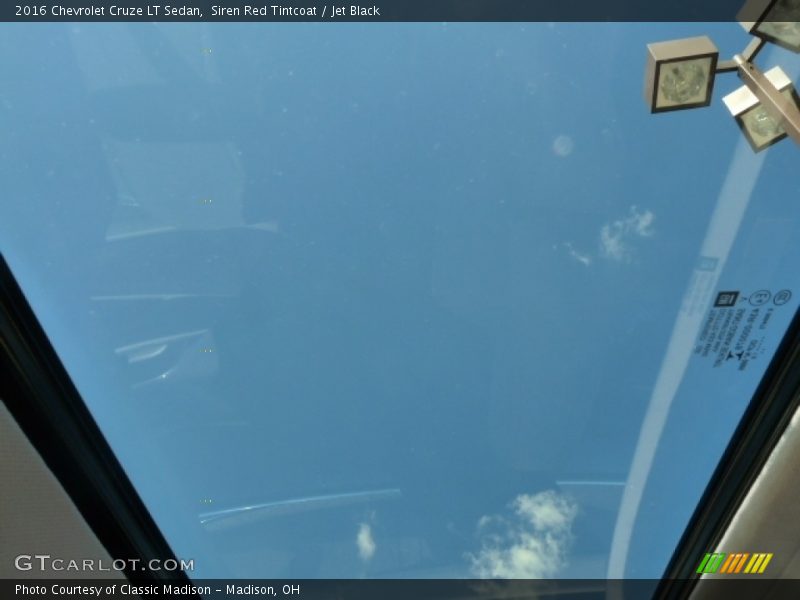 Siren Red Tintcoat / Jet Black 2016 Chevrolet Cruze LT Sedan