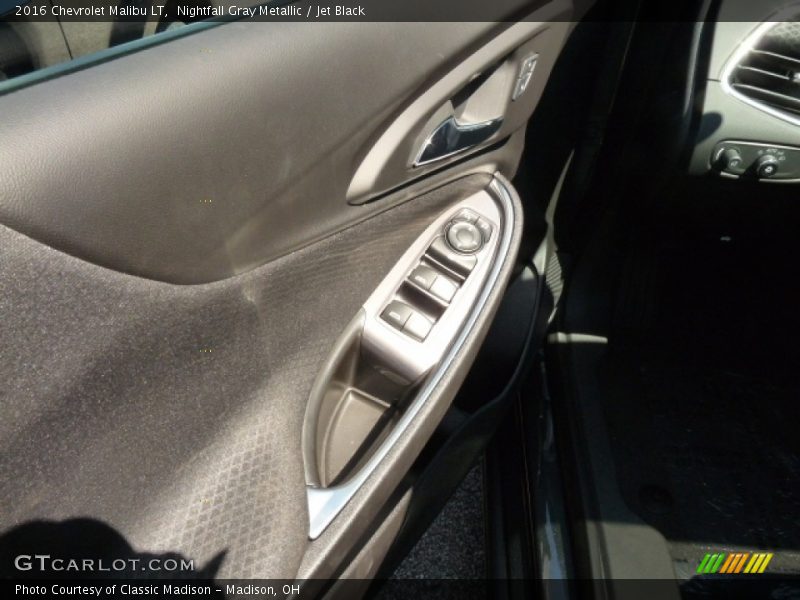 Nightfall Gray Metallic / Jet Black 2016 Chevrolet Malibu LT