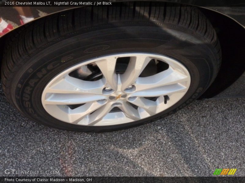 Nightfall Gray Metallic / Jet Black 2016 Chevrolet Malibu LT
