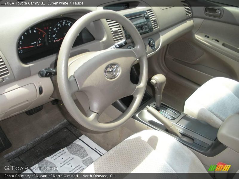 Super White / Taupe 2004 Toyota Camry LE