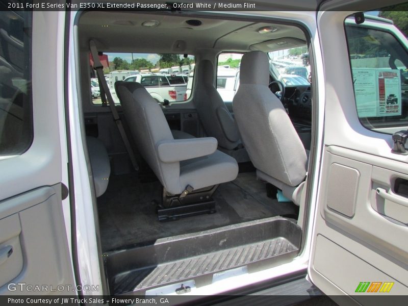 Oxford White / Medium Flint 2011 Ford E Series Van E350 XL Extended Passenger