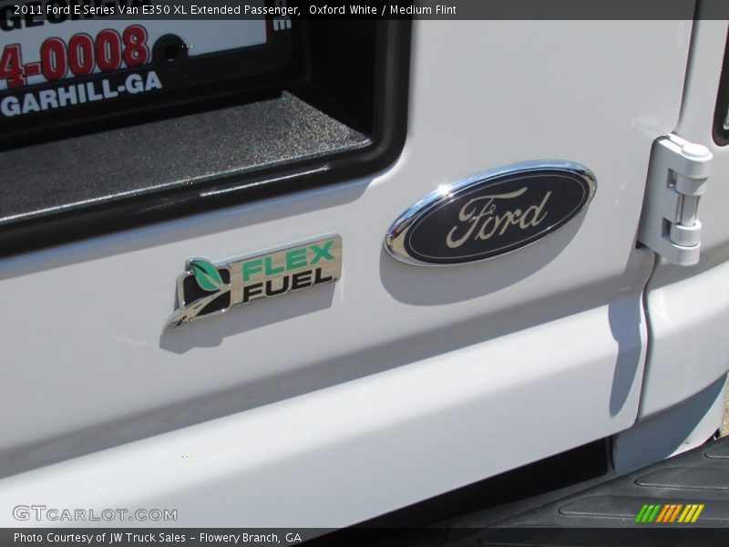 Oxford White / Medium Flint 2011 Ford E Series Van E350 XL Extended Passenger