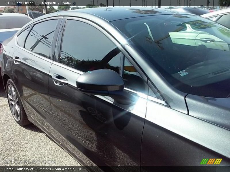 Magnetic / Ebony 2017 Ford Fusion SE