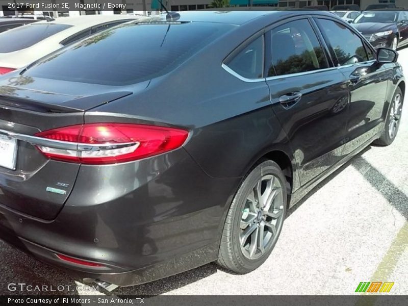 Magnetic / Ebony 2017 Ford Fusion SE
