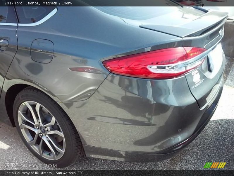 Magnetic / Ebony 2017 Ford Fusion SE